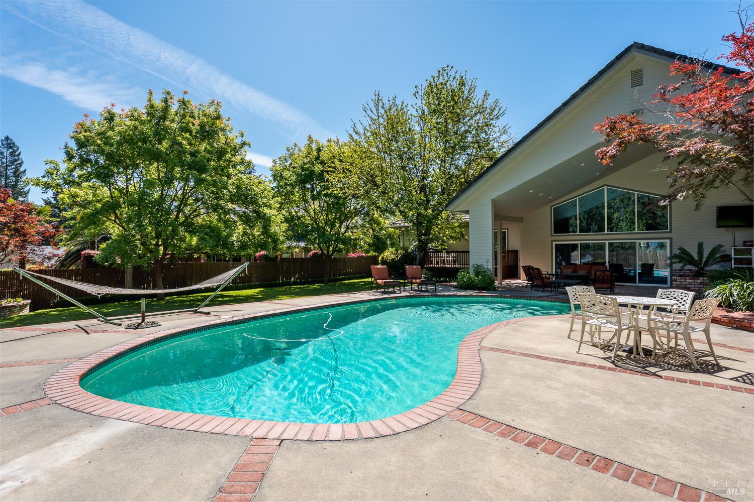 1560 Crane Terrace Ukiah CA 95482
