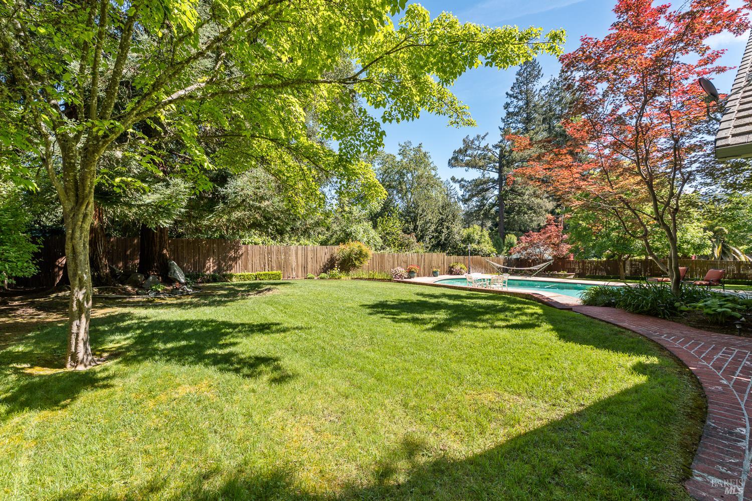 1560 Crane Terrace Ukiah CA 95482