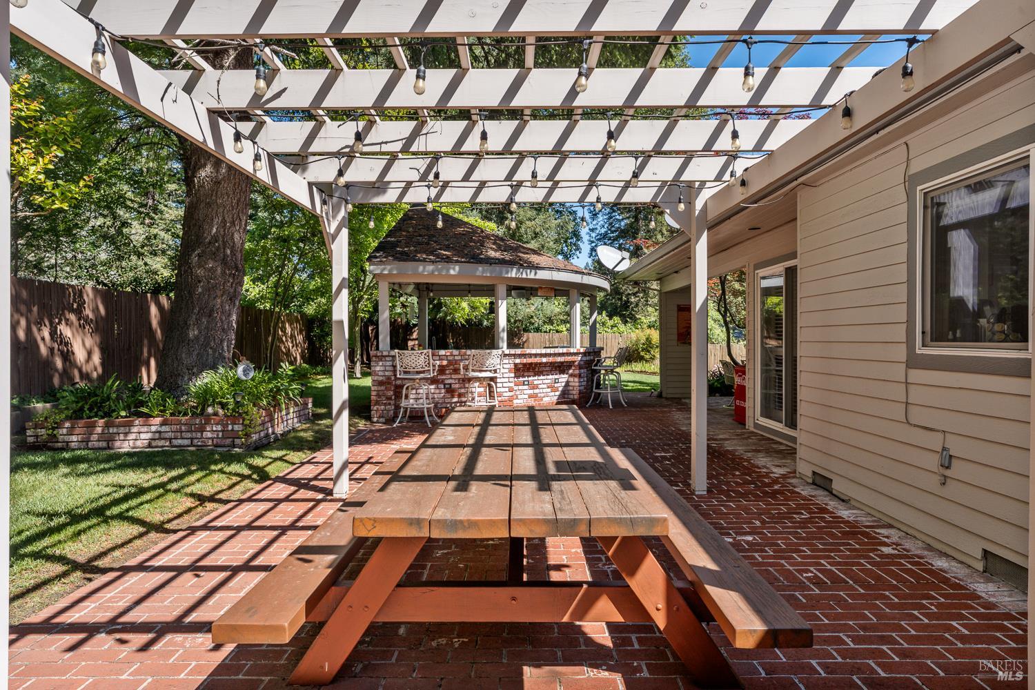 1560 Crane Terrace Ukiah CA 95482
