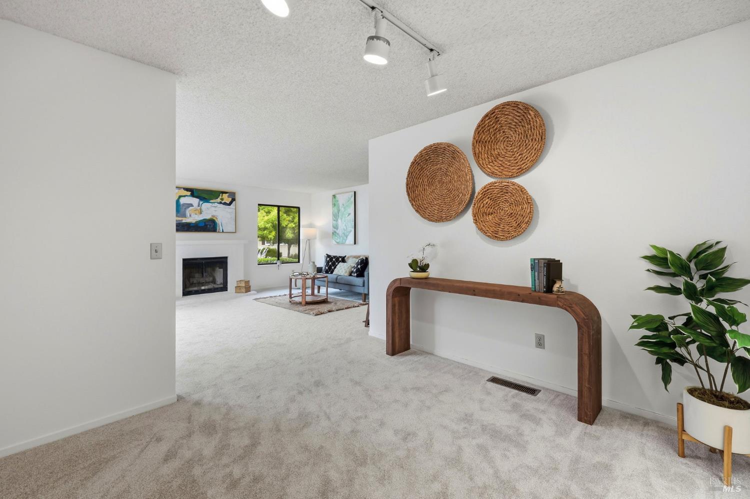 318 Twin Lakes Drive Santa Rosa CA 95409