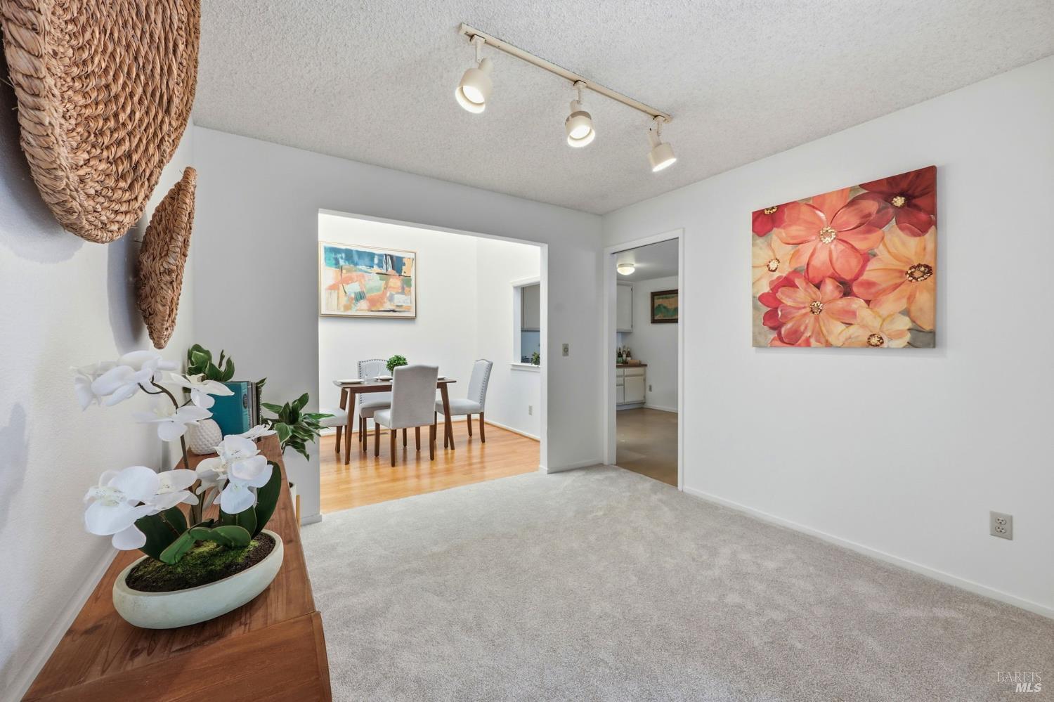 318 Twin Lakes Drive Santa Rosa CA 95409