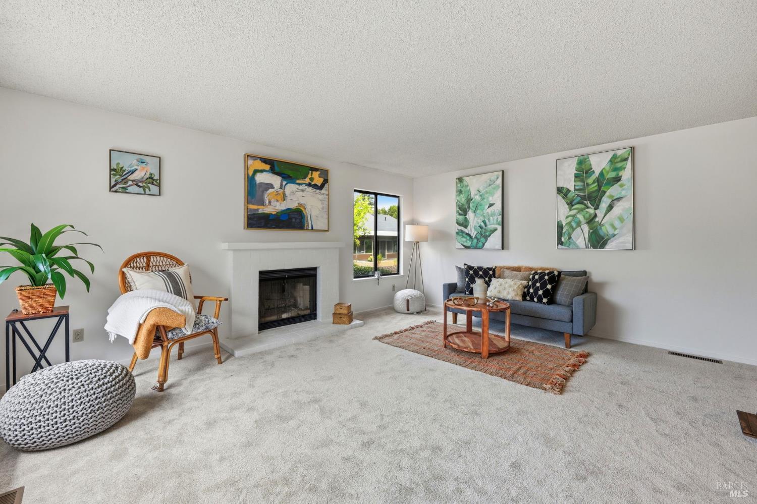 318 Twin Lakes Drive Santa Rosa CA 95409
