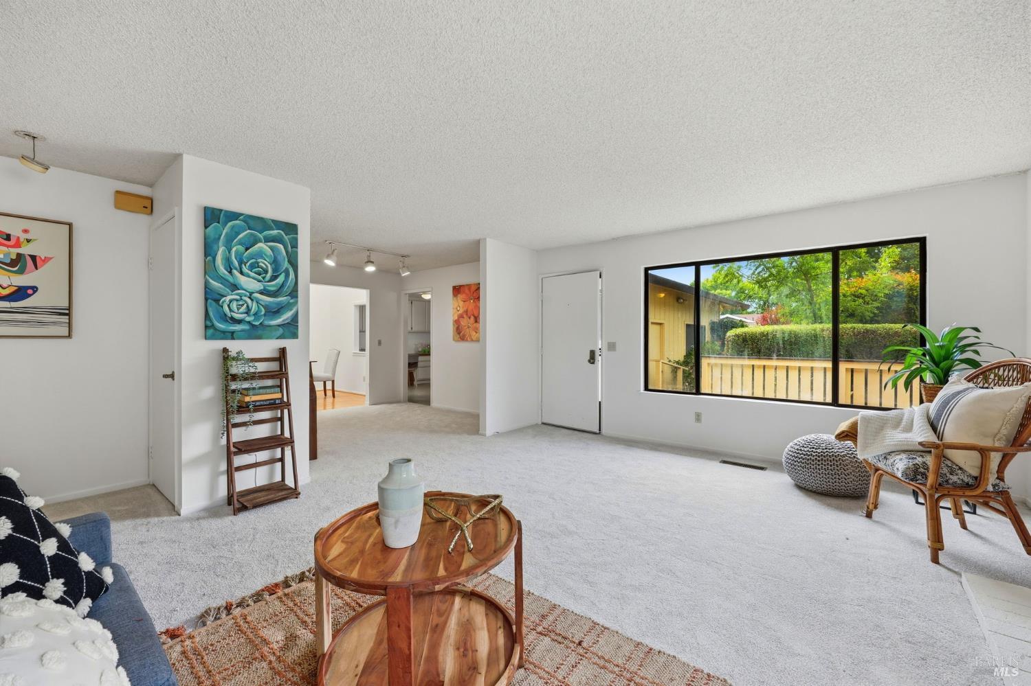 318 Twin Lakes Drive Santa Rosa CA 95409