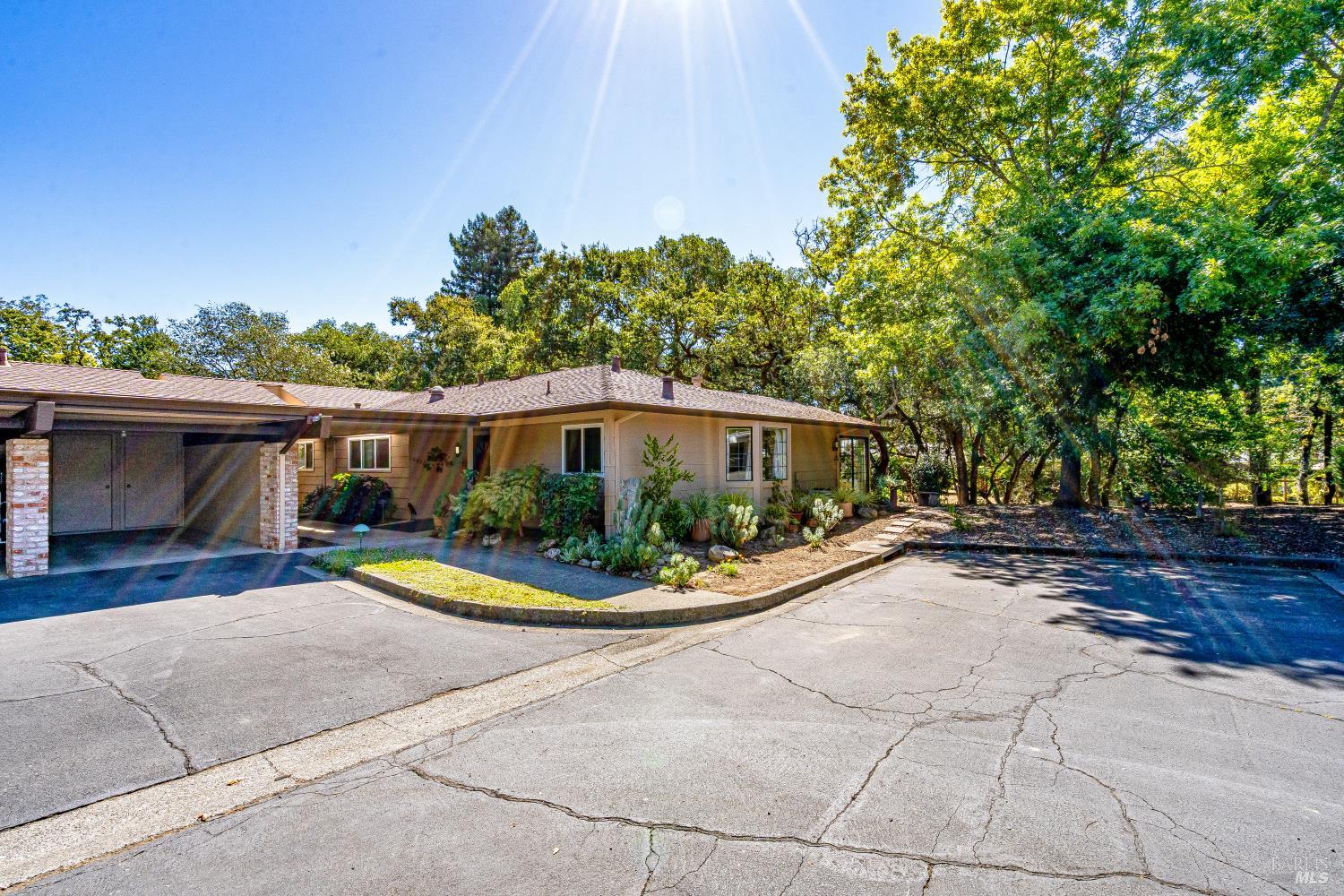 6492 Meadowridge Drive Santa Rosa CA 95409
