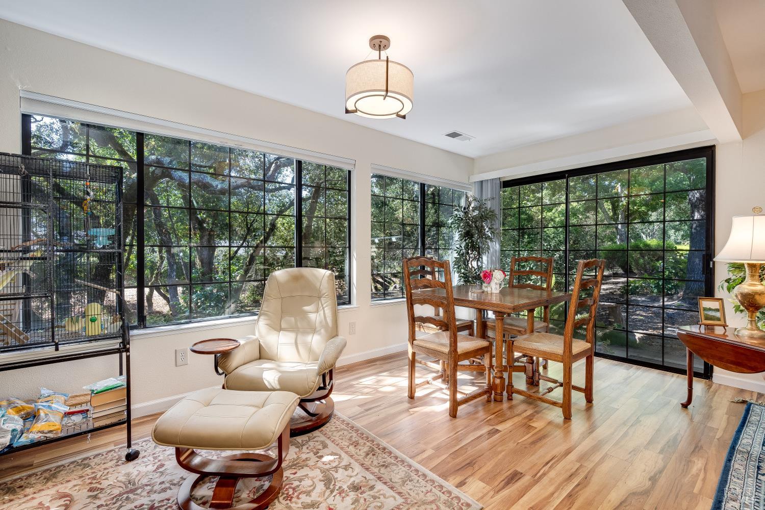 6492 Meadowridge Drive Santa Rosa CA 95409