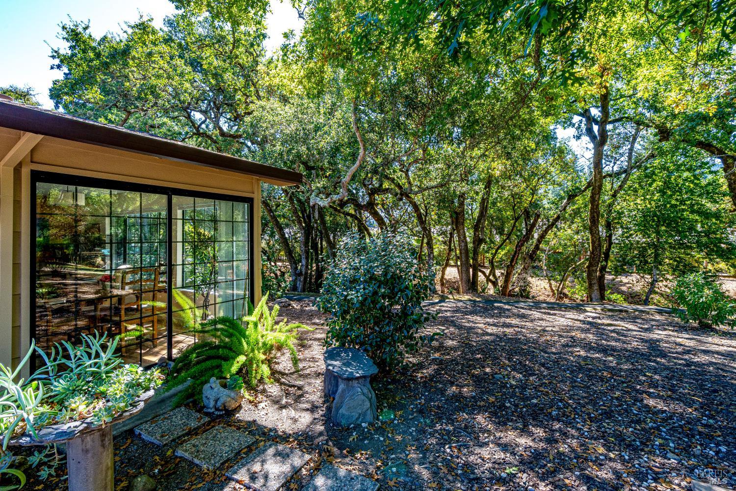 6492 Meadowridge Drive Santa Rosa CA 95409