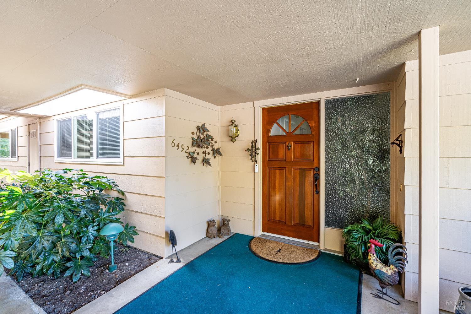 6492 Meadowridge Drive Santa Rosa CA 95409