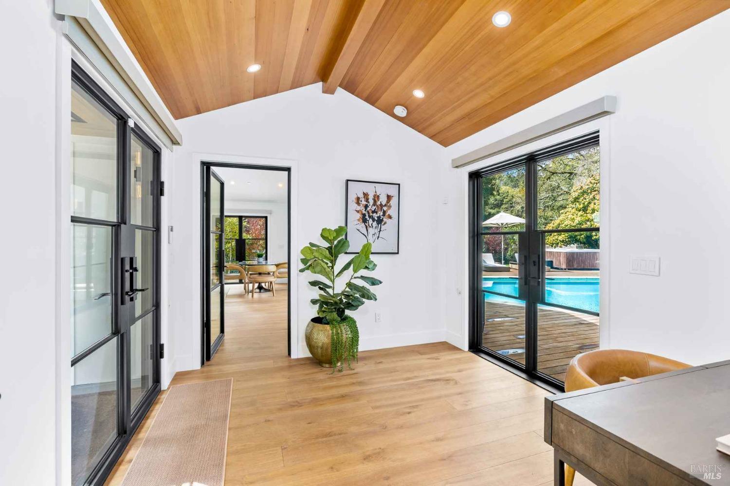1509 Riesling Way St. Helena CA 94574