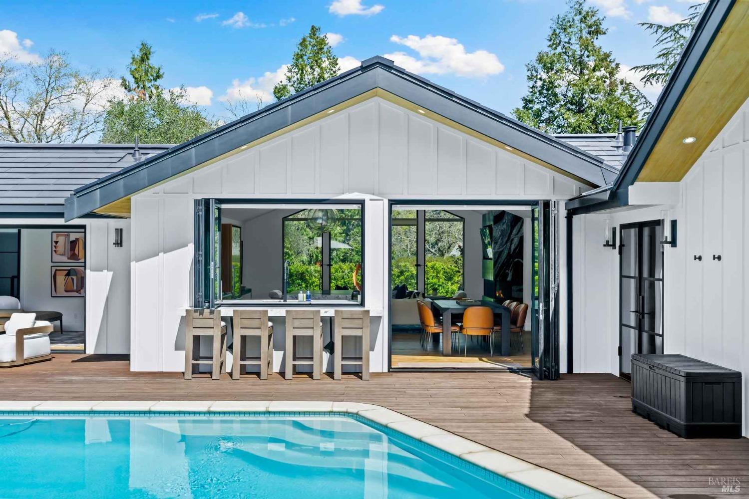 1509 Riesling Way St. Helena CA 94574