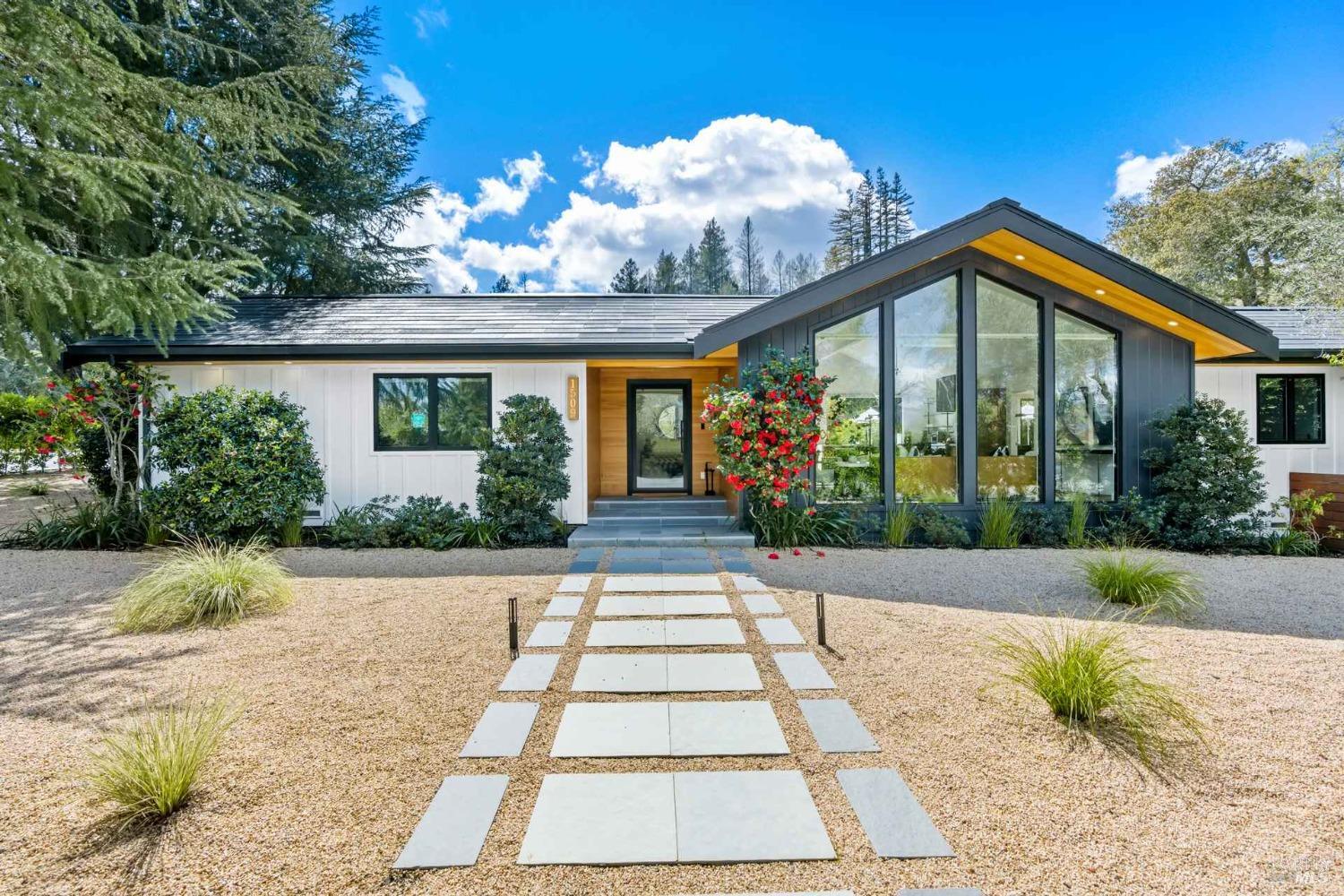 1509 Riesling Way St. Helena CA 94574