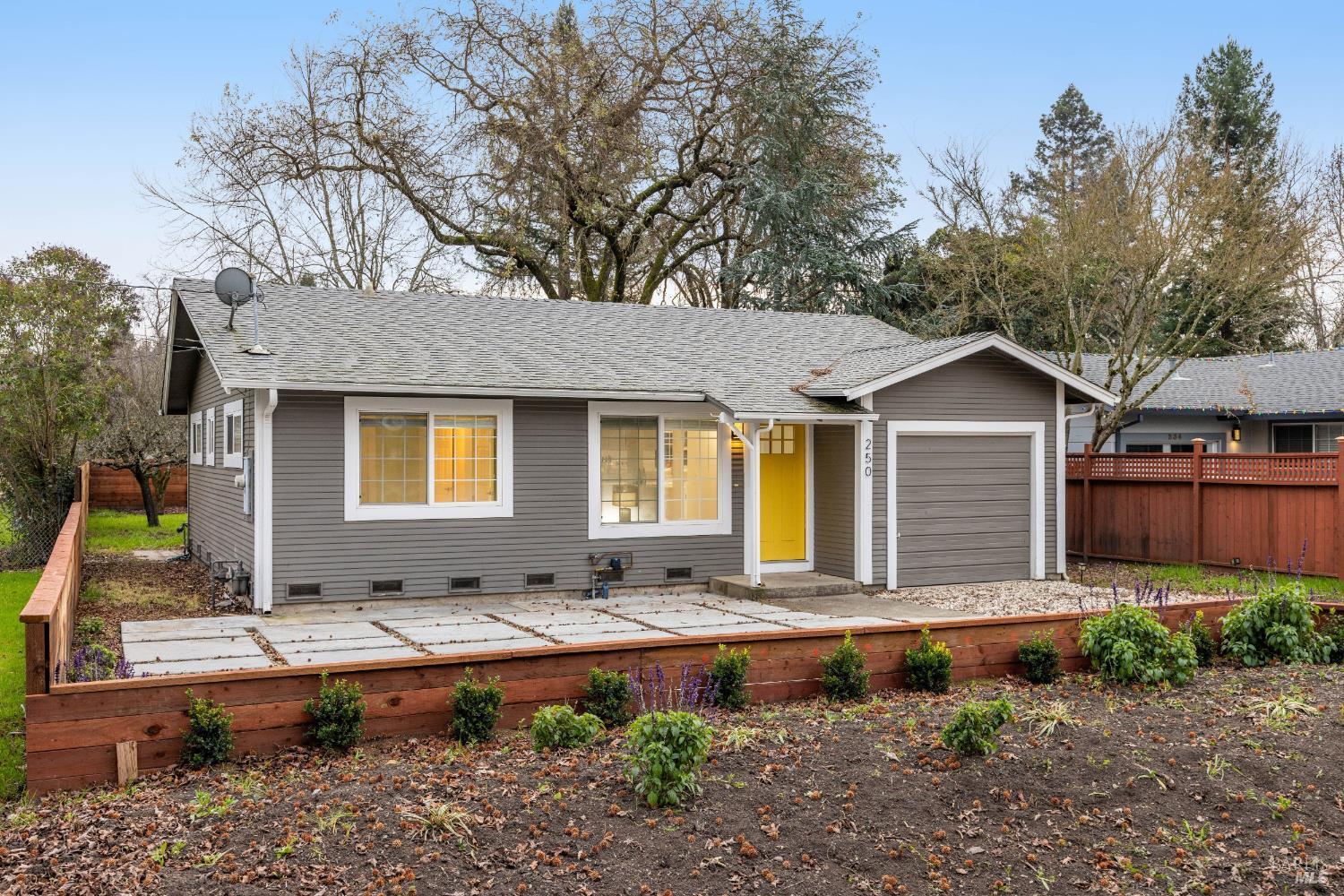 250 Maple Avenue Kenwood CA 95452