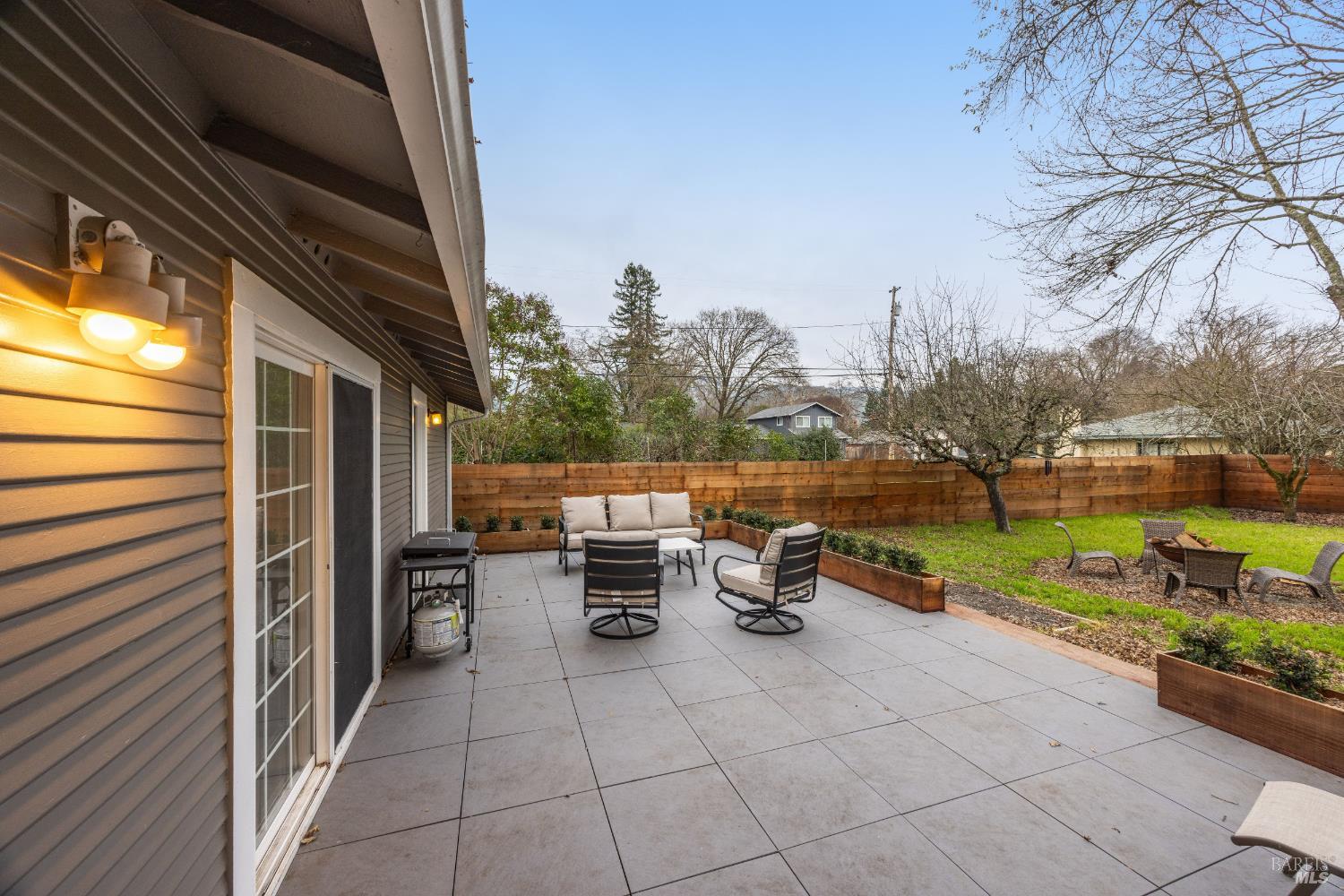 250 Maple Avenue Kenwood CA 95452