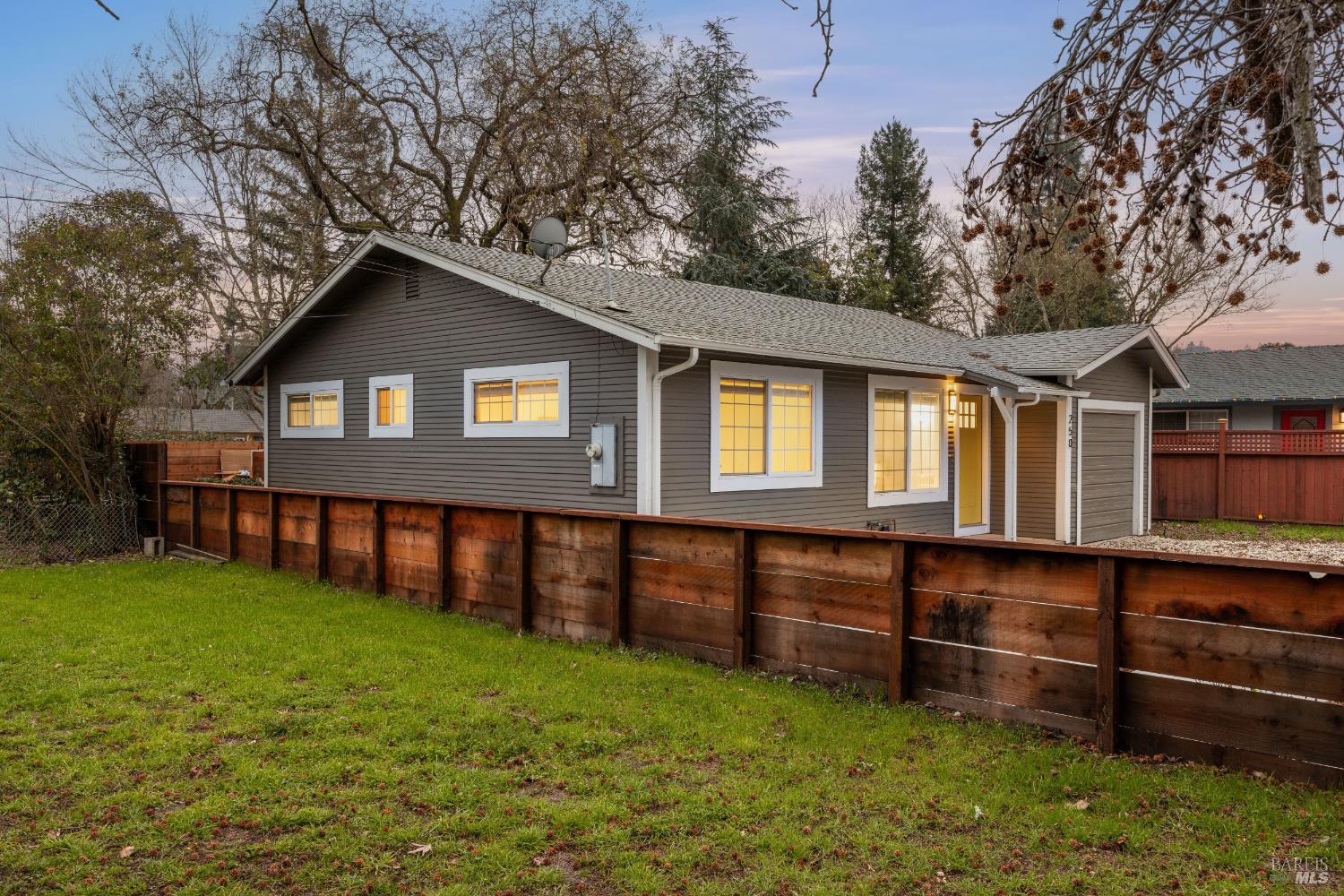 250 Maple Avenue Kenwood CA 95452