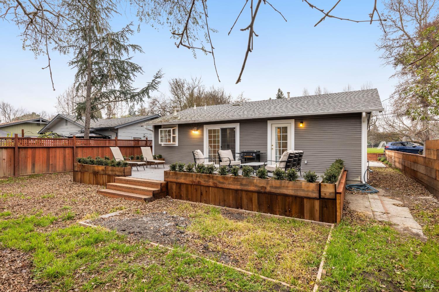 250 Maple Avenue Kenwood CA 95452
