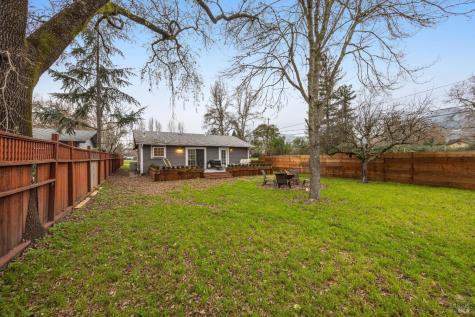 250 Maple Avenue Kenwood CA 95452