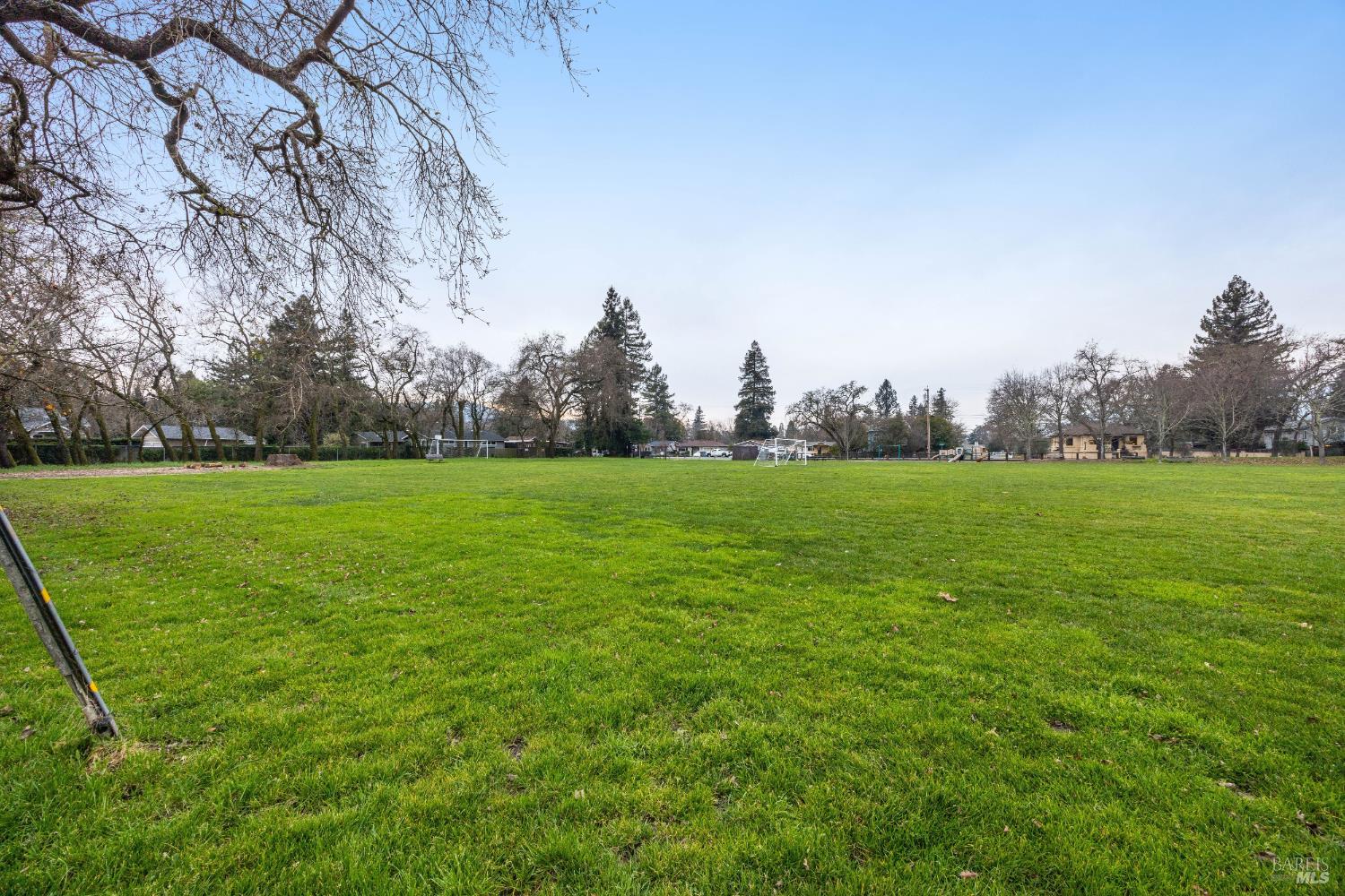 250 Maple Avenue Kenwood CA 95452