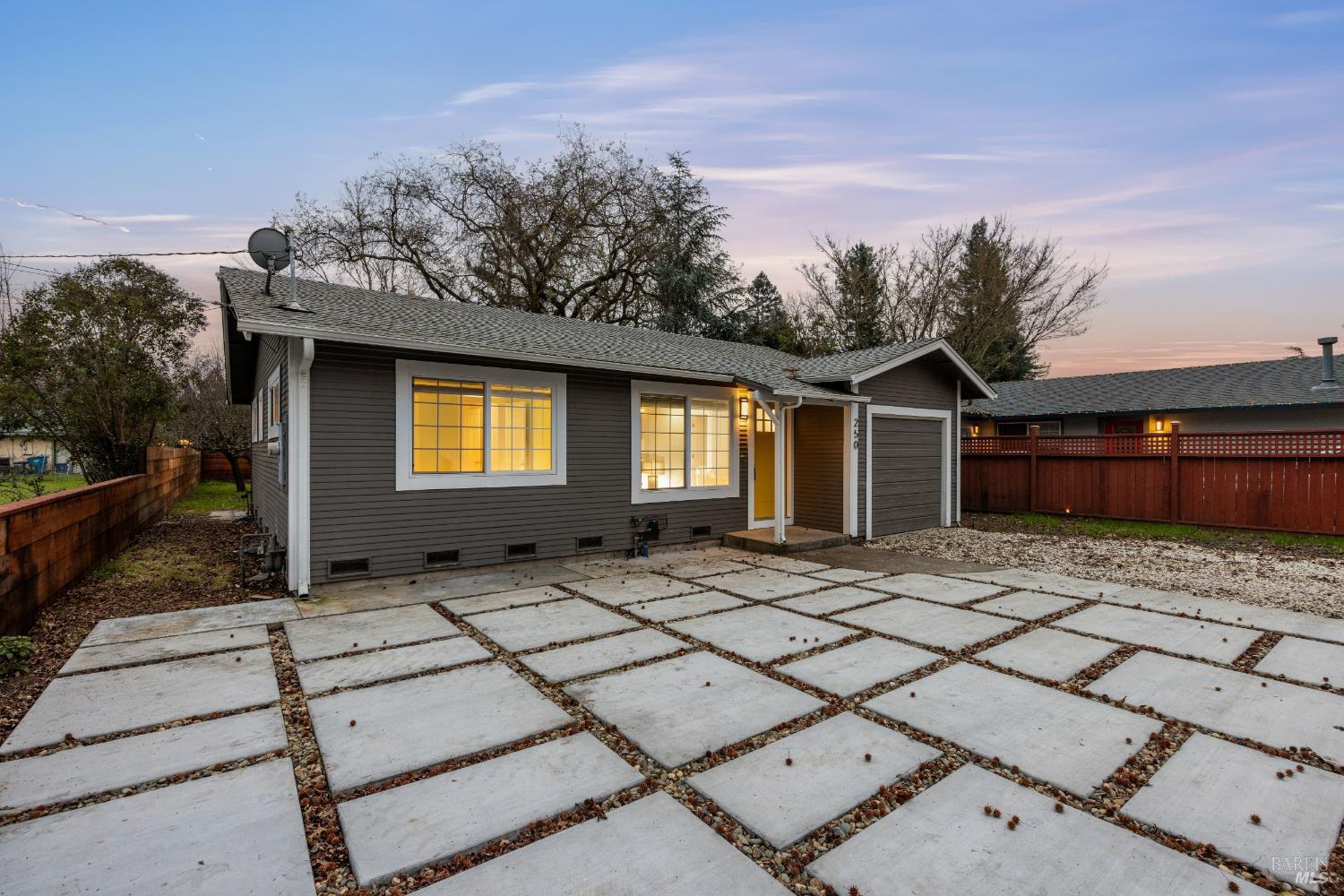 250 Maple Avenue Kenwood CA 95452