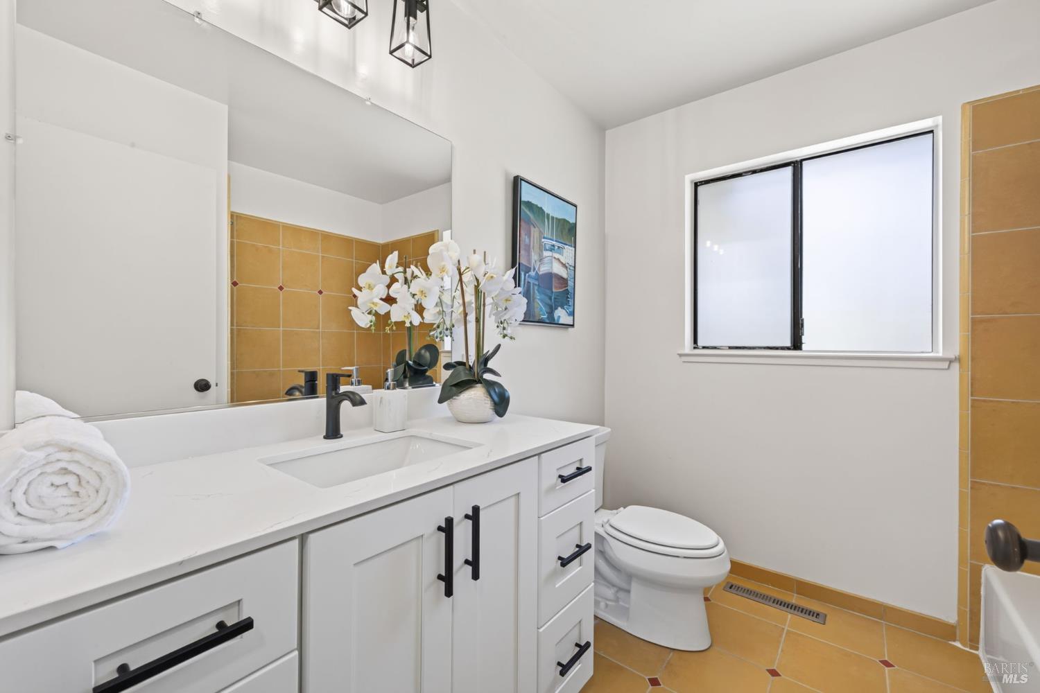 900 Dorthel Street Sebastopol CA 95472