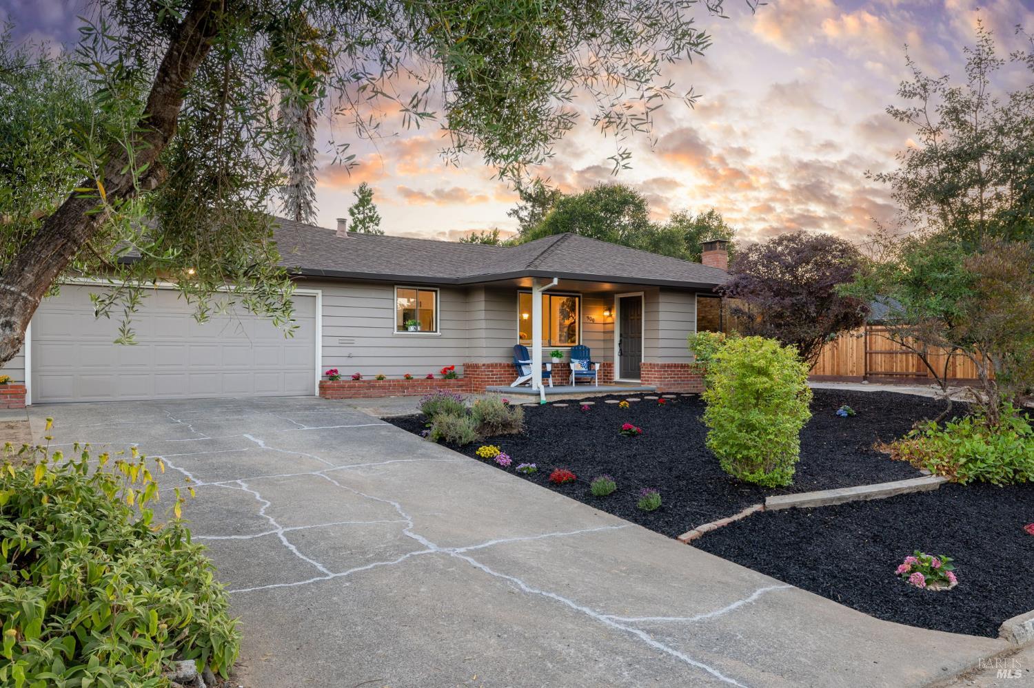 900 Dorthel Street Sebastopol CA 95472