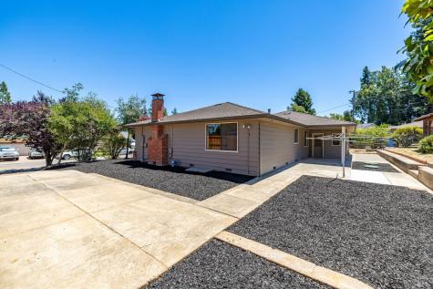 900 Dorthel Street Sebastopol CA 95472