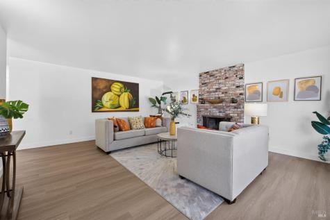 900 Dorthel Street Sebastopol CA 95472