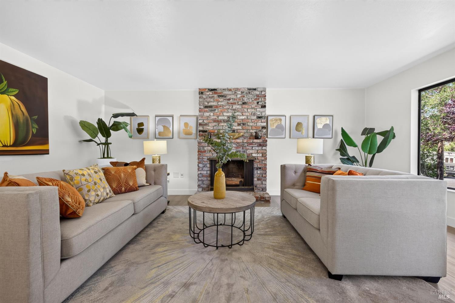 900 Dorthel Street Sebastopol CA 95472