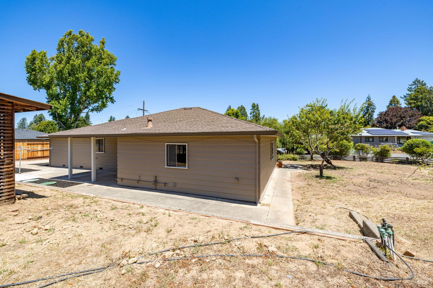 900 Dorthel Street Sebastopol CA 95472