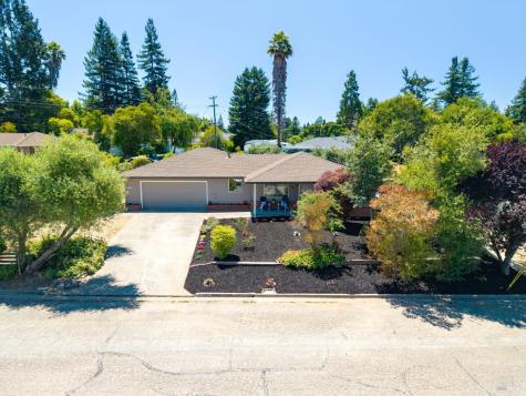 900 Dorthel Street Sebastopol CA 95472