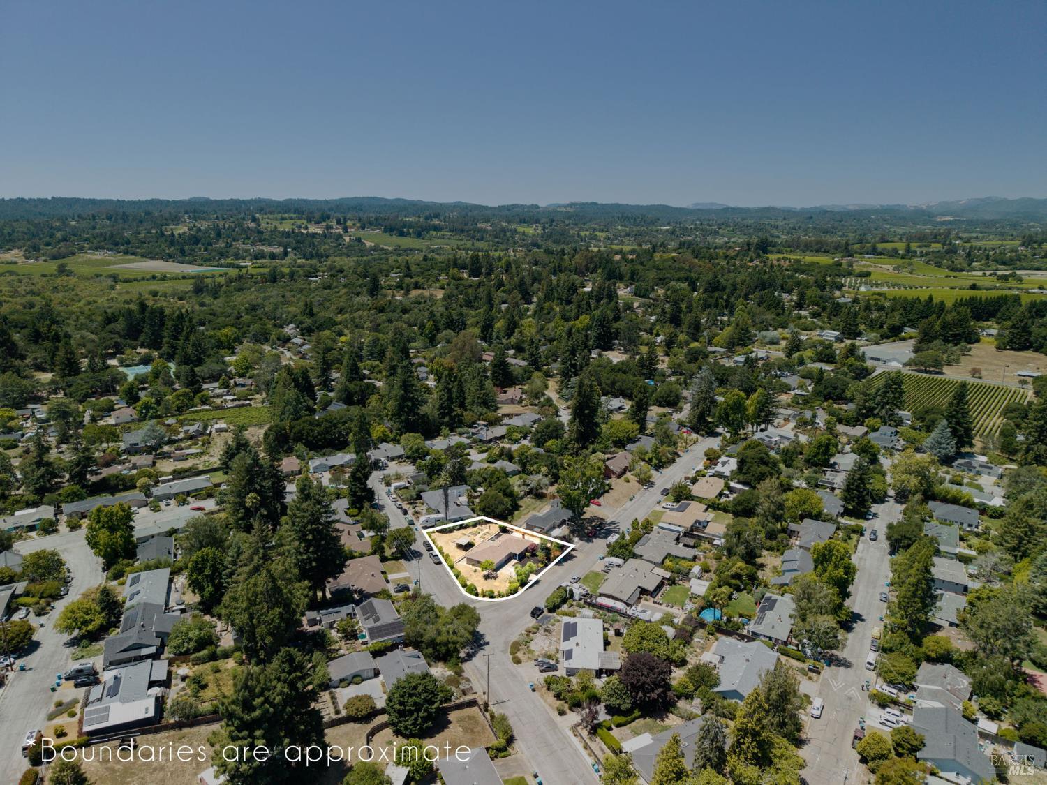 900 Dorthel Street Sebastopol CA 95472