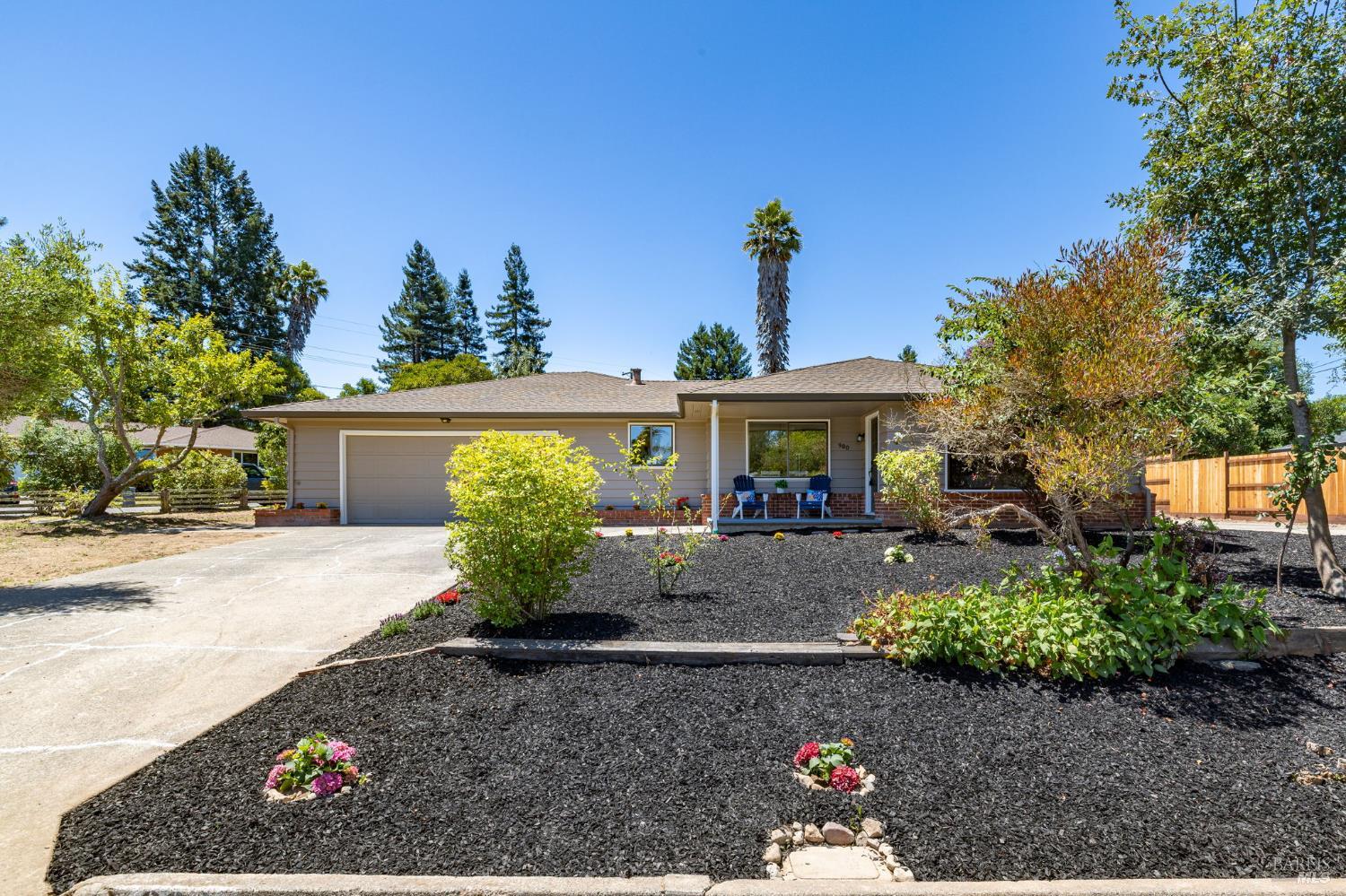 900 Dorthel Street Sebastopol CA 95472