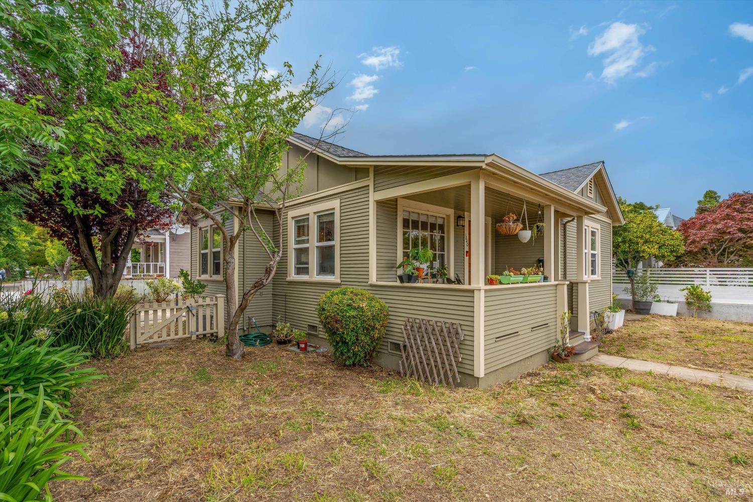 1040 H Street Napa CA 94559