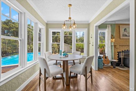 1704 Hurlbut Lane Sebastopol CA 95472