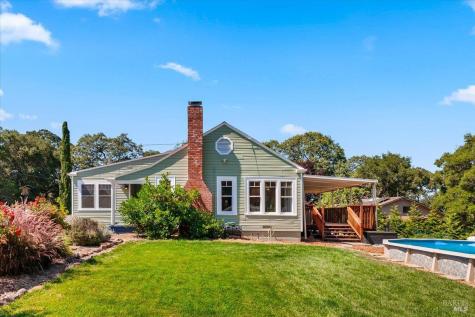 1704 Hurlbut Lane Sebastopol CA 95472