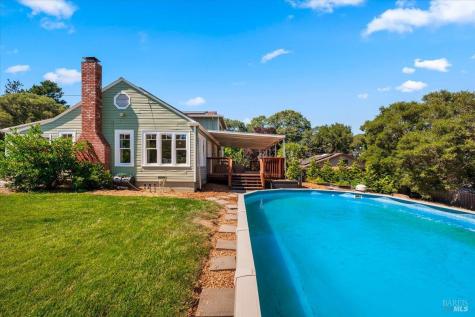 1704 Hurlbut Lane Sebastopol CA 95472