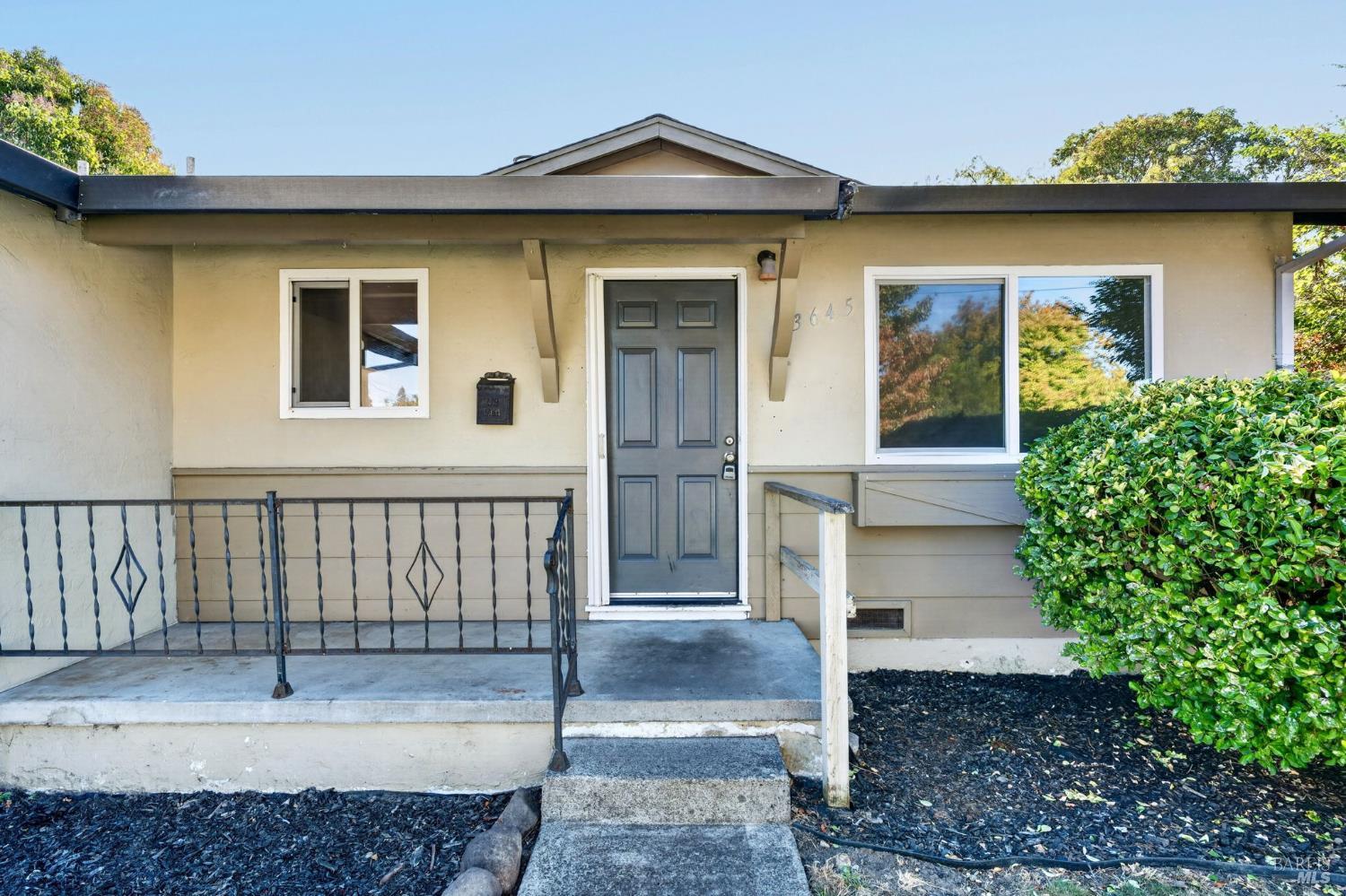 3645 Beckworth Drive Napa CA 94558