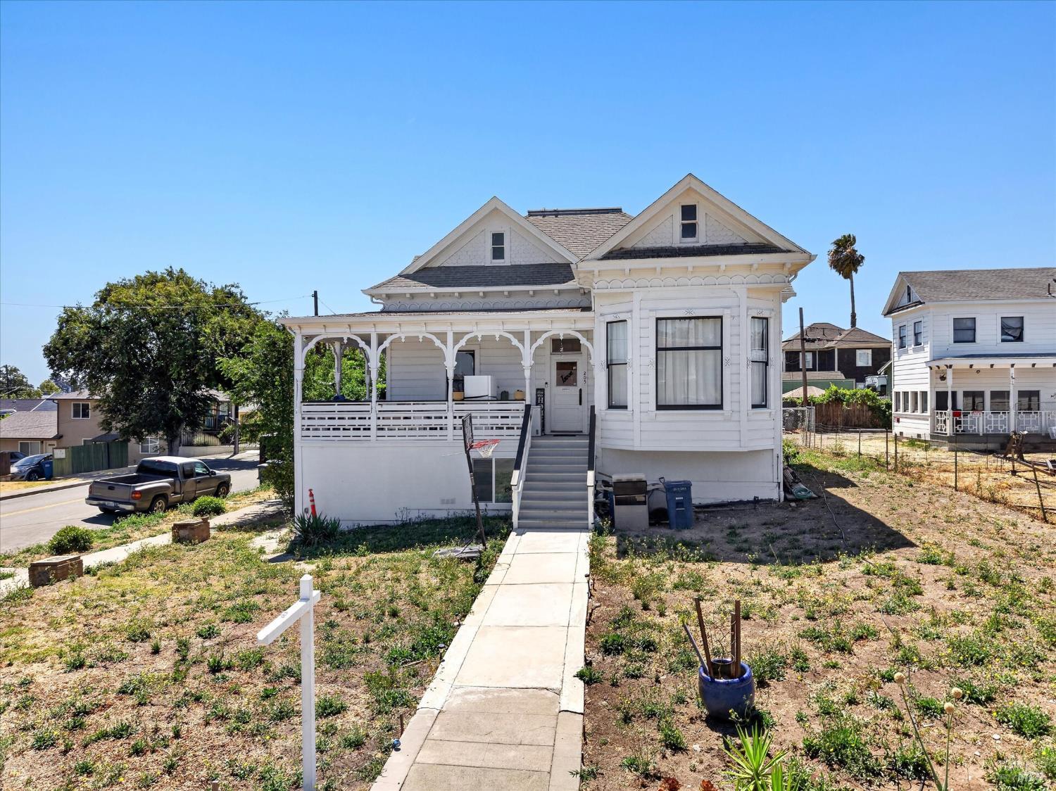 205 S 2nd Street Rio Vista CA 94571