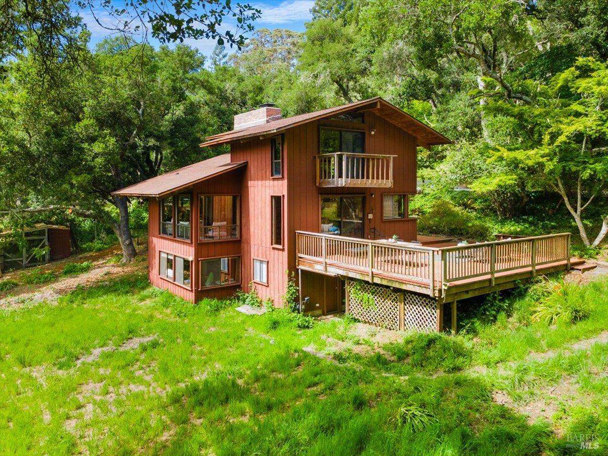 2019 Pleasant Hill Road Sebastopol CA 95472