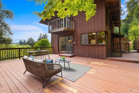 2019 Pleasant Hill Road Sebastopol CA 95472
