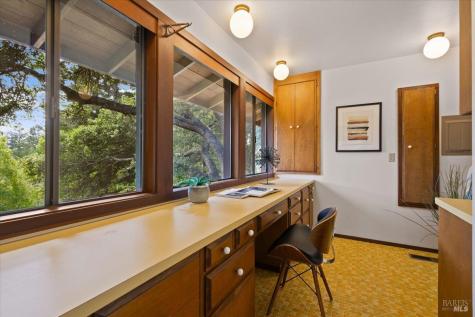 2019 Pleasant Hill Road Sebastopol CA 95472