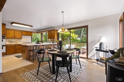 2019 Pleasant Hill Road Sebastopol CA 95472