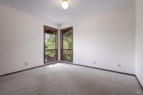 2019 Pleasant Hill Road Sebastopol CA 95472