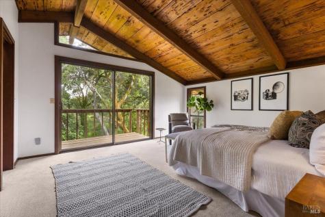 2019 Pleasant Hill Road Sebastopol CA 95472