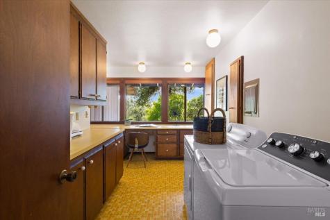 2019 Pleasant Hill Road Sebastopol CA 95472