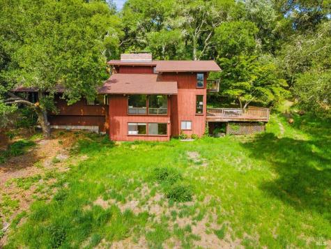 2019 Pleasant Hill Road Sebastopol CA 95472