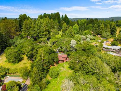2019 Pleasant Hill Road Sebastopol CA 95472