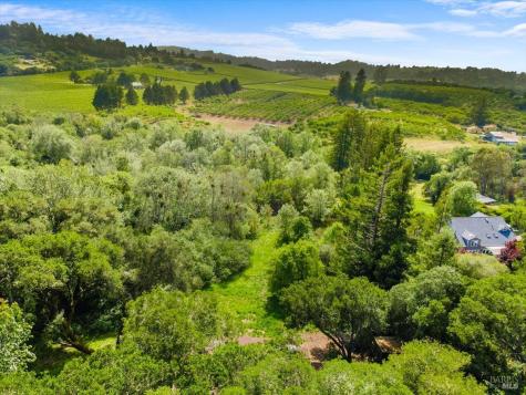 2019 Pleasant Hill Road Sebastopol CA 95472