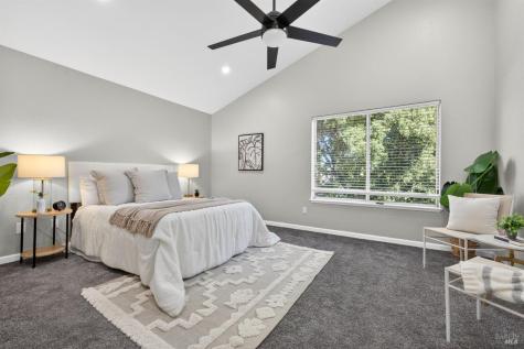 300 Summer Rain Drive Windsor CA 95492