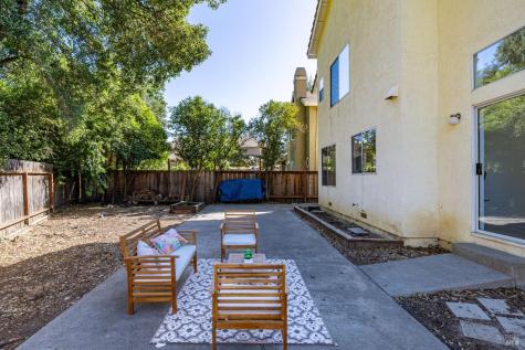 300 Summer Rain Drive Windsor CA 95492