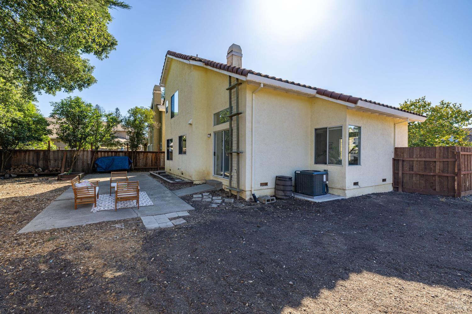 300 Summer Rain Drive Windsor CA 95492