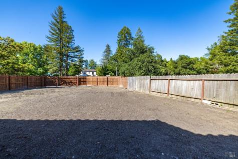 300 Summer Rain Drive Windsor CA 95492